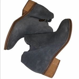 Blondo Lanka Waterproof Booties